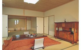 Wafuryokan Hanamomiji 熊本市 3*